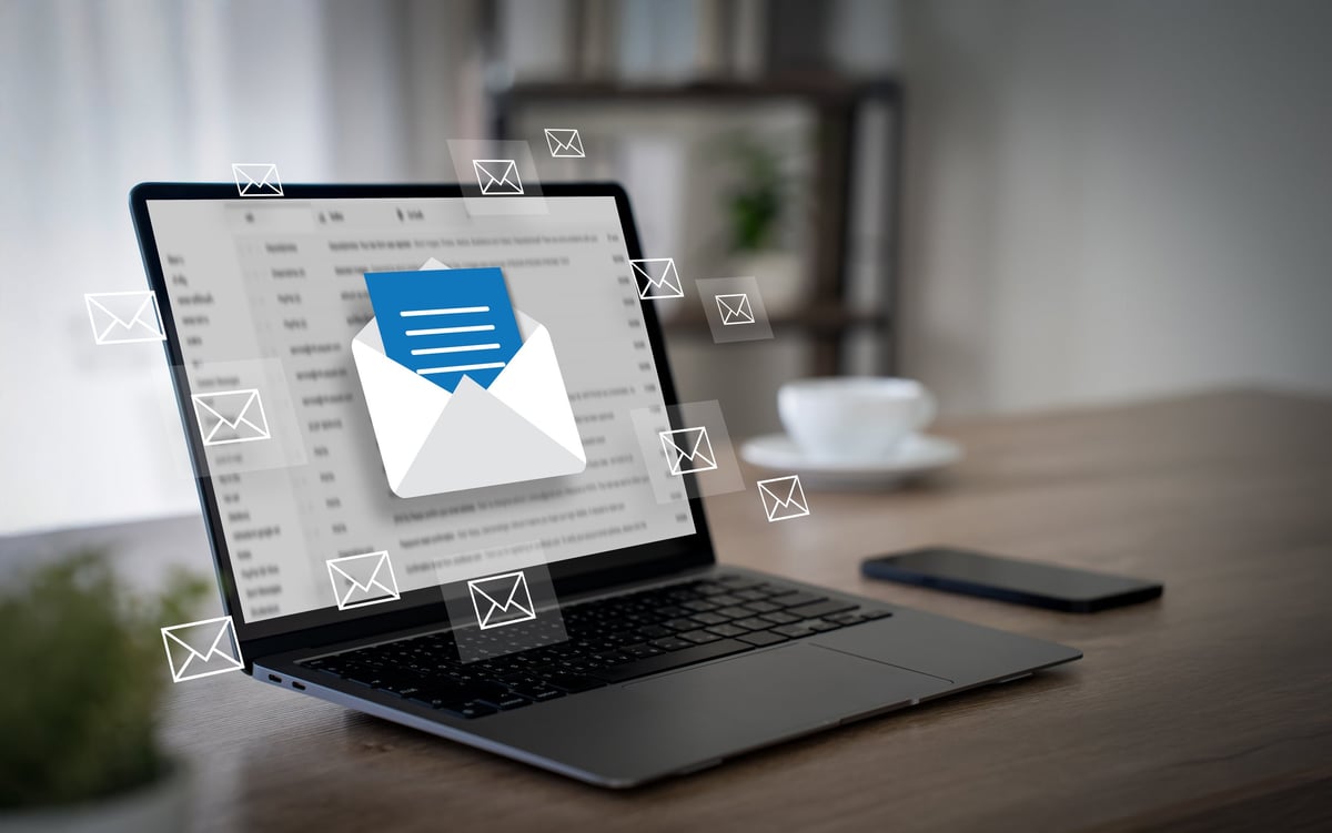 Email marketing newsletter digital campaign CRM